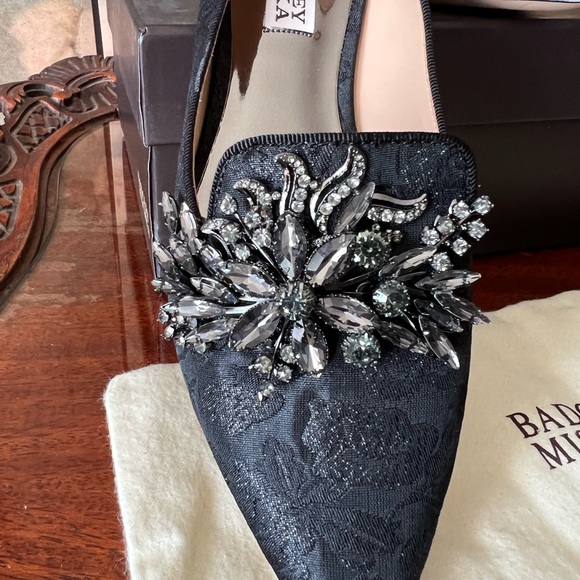 Badgley Mischka Women's Mandy Loafer Flat - New in Box - Size 6 - Picture 10 of 14